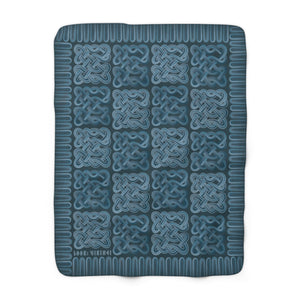 Look Viking Borre Pattern Blue Sherpa Fleece Blanket